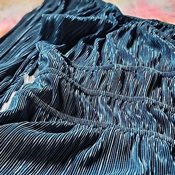 Express Teal Scoop Neck Blouse XL - Picture 4 of 5